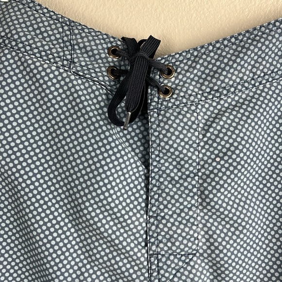 Patagonia board shorts - size 32 - Picture 2 of 7